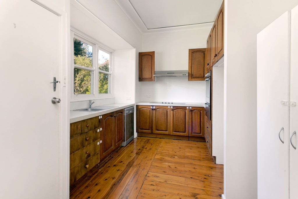 42 Norman Street, Mangerton, NSW 2500