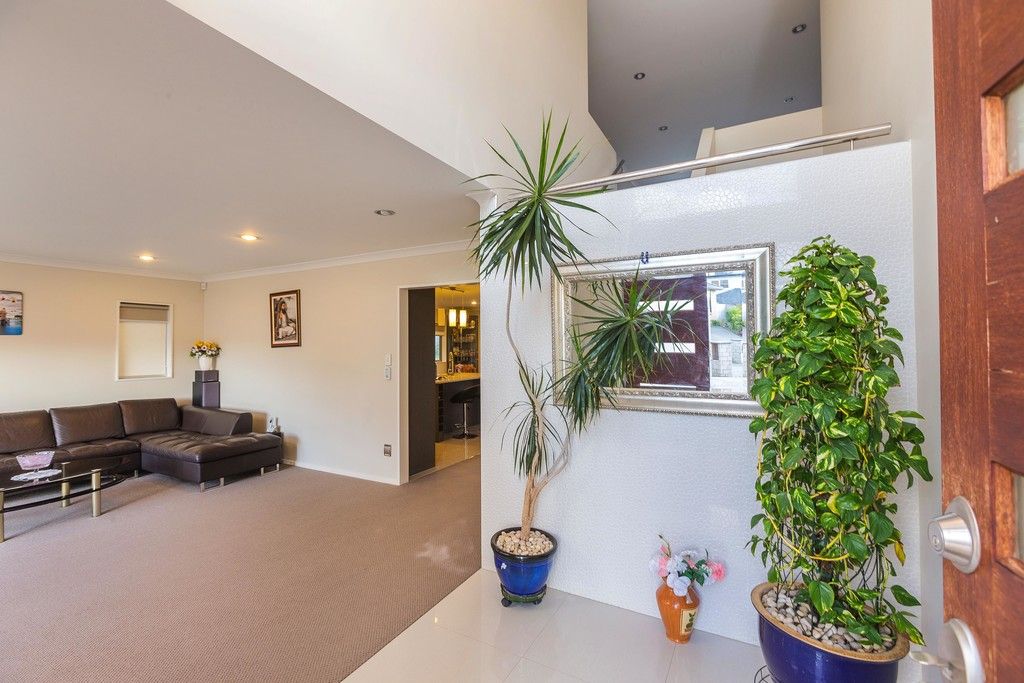14 Portofina Place, Flat Bush, Manukau City