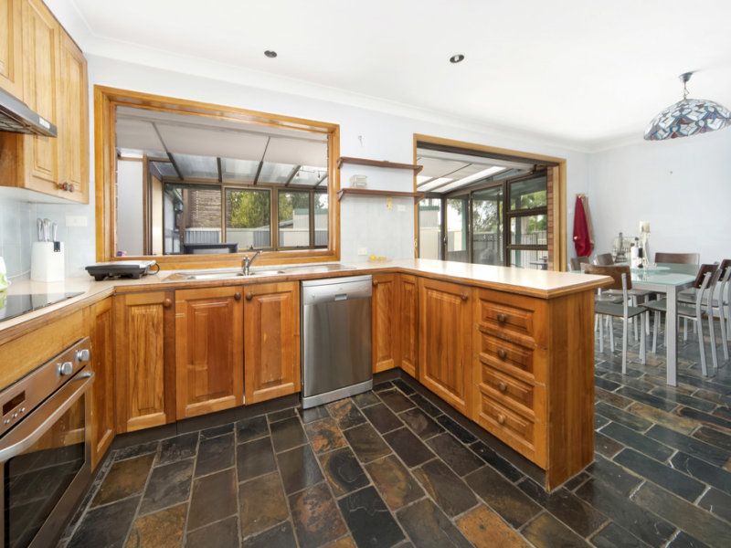 212 Fowler Road, Illawong, NSW 2234