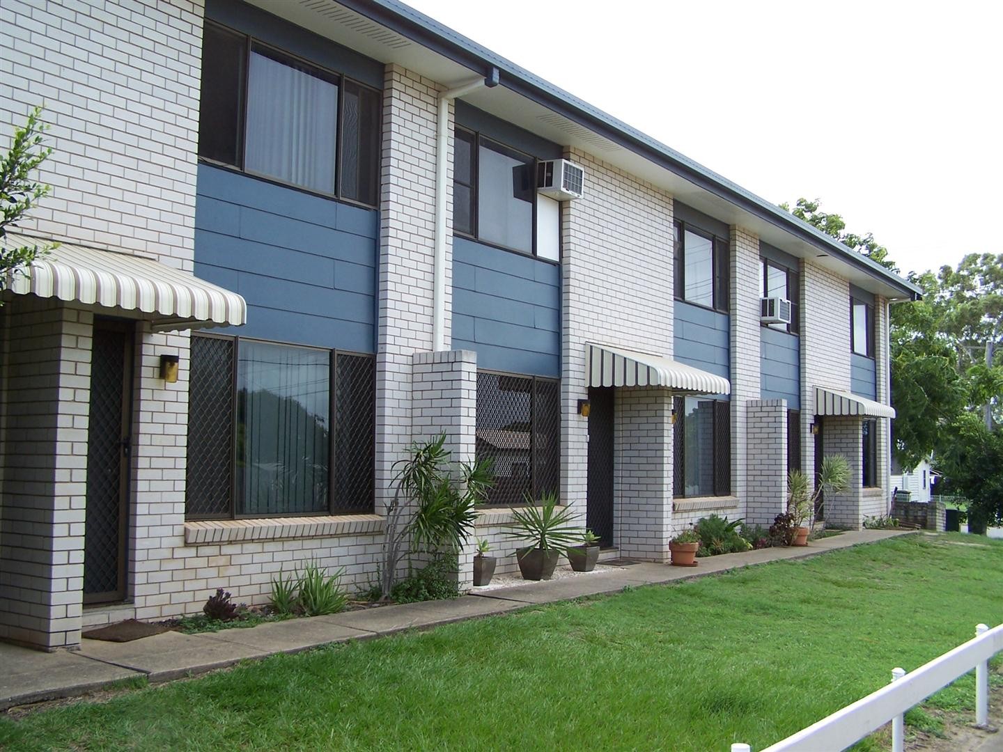 4/17 Roberts Street, South Gladstone, QLD 4680