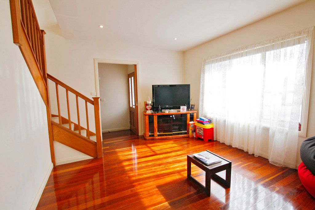 2/5 Scarlett Grove, LARA, VIC 3212