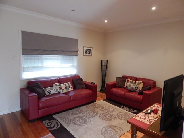 2/54 Andrews Avenue, Reservoir, VIC 3073