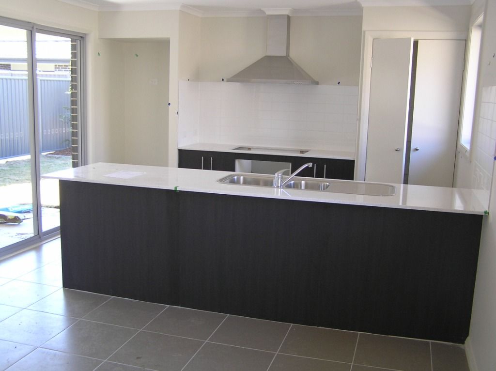 37 Portsmouth Circuit, JORDAN SPRINGS, NSW 2747