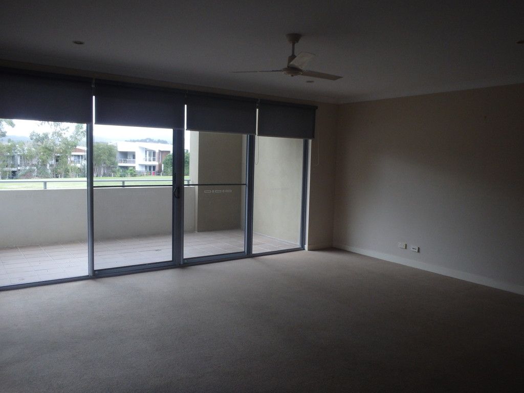 14/10 Valbonne Avenue, Varsity Lakes, QLD 4227