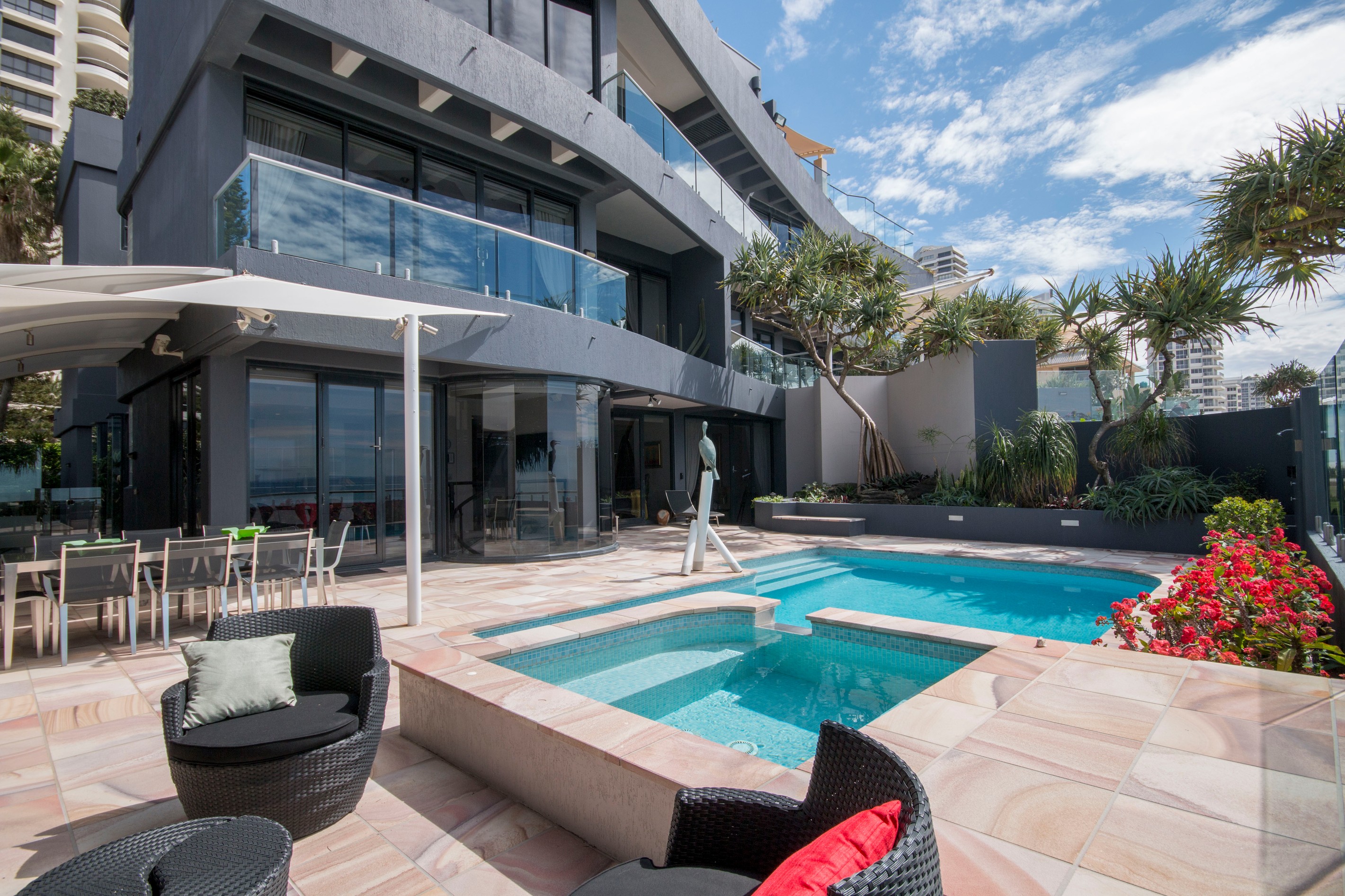 2 'The Ocean Isles' 3511 Main Beach Parade, Main Beach, QLD 4217