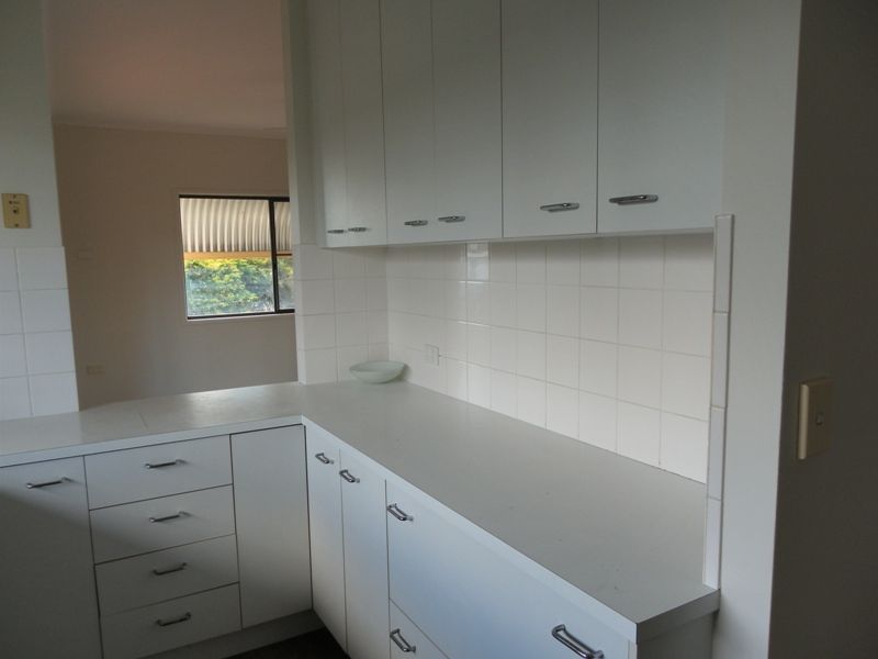 24 Bonython Drive, Emerald, QLD 4720