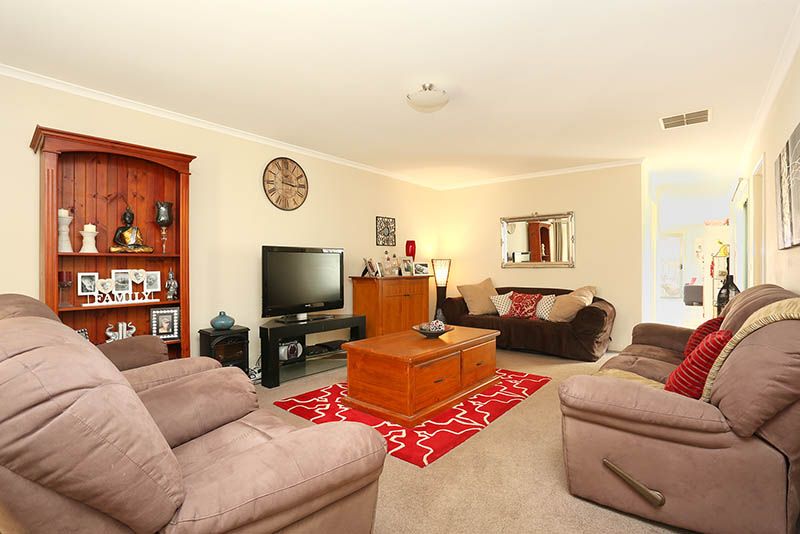 76 Thomas Street, South Morang, VIC 3752