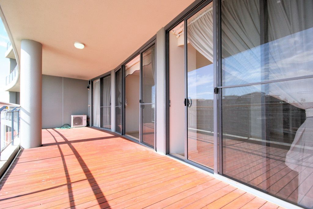27 Bennelong Parkway, Wentworth Point, NSW 2127