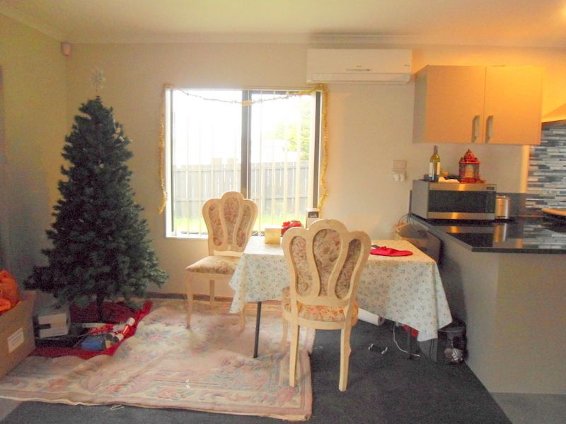 27A Flat Bush Road, Clover Park, Manukau City