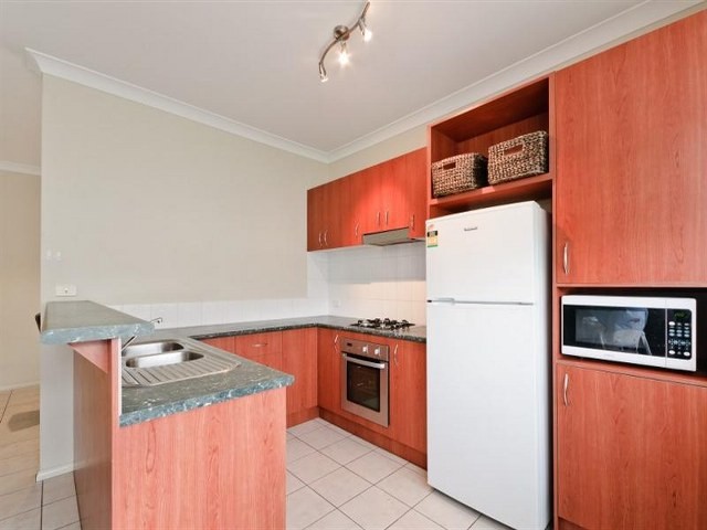 14 Long Island Circuit, CRAIGIEBURN, VIC 3064