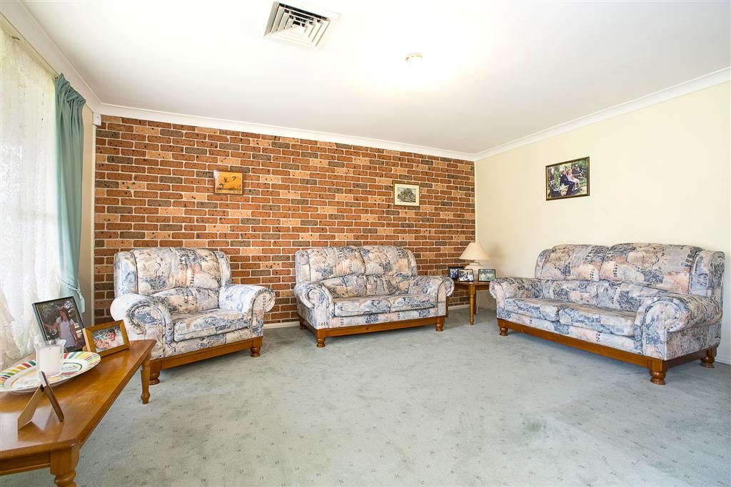 3 Camellia Avenue, Glenmore Park, NSW 2745