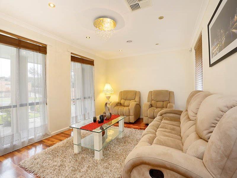 27 Herbert Road, Carrum Downs, VIC 3201
