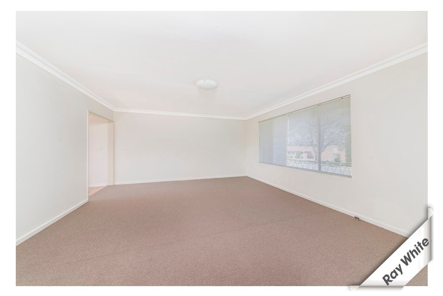 10 Carrington Street, Queanbeyan East, NSW 2620