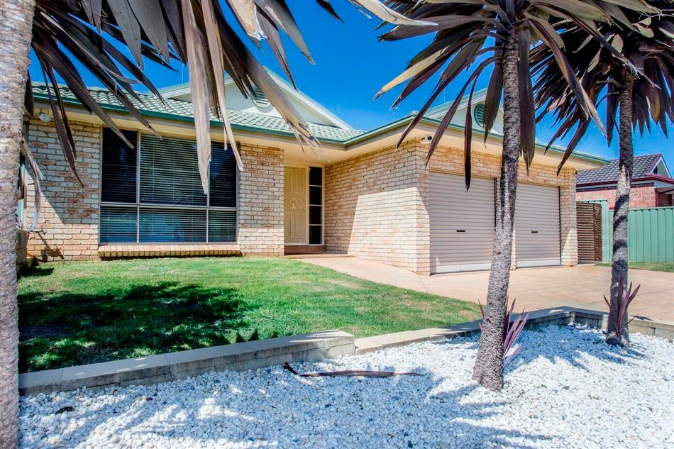 30 Butcherbird Place, Glenmore Park, NSW 2745