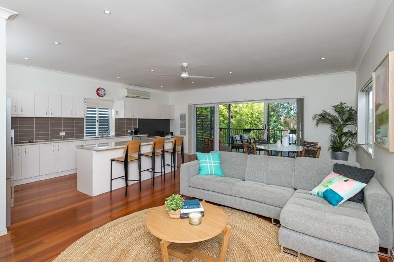 100 Primrose Street, Sherwood, QLD 4075