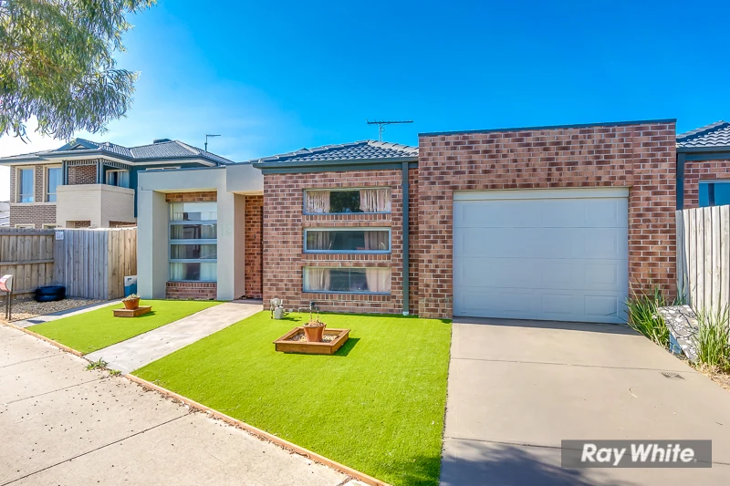 16 westmedows Lane, Truganina, VIC 3029