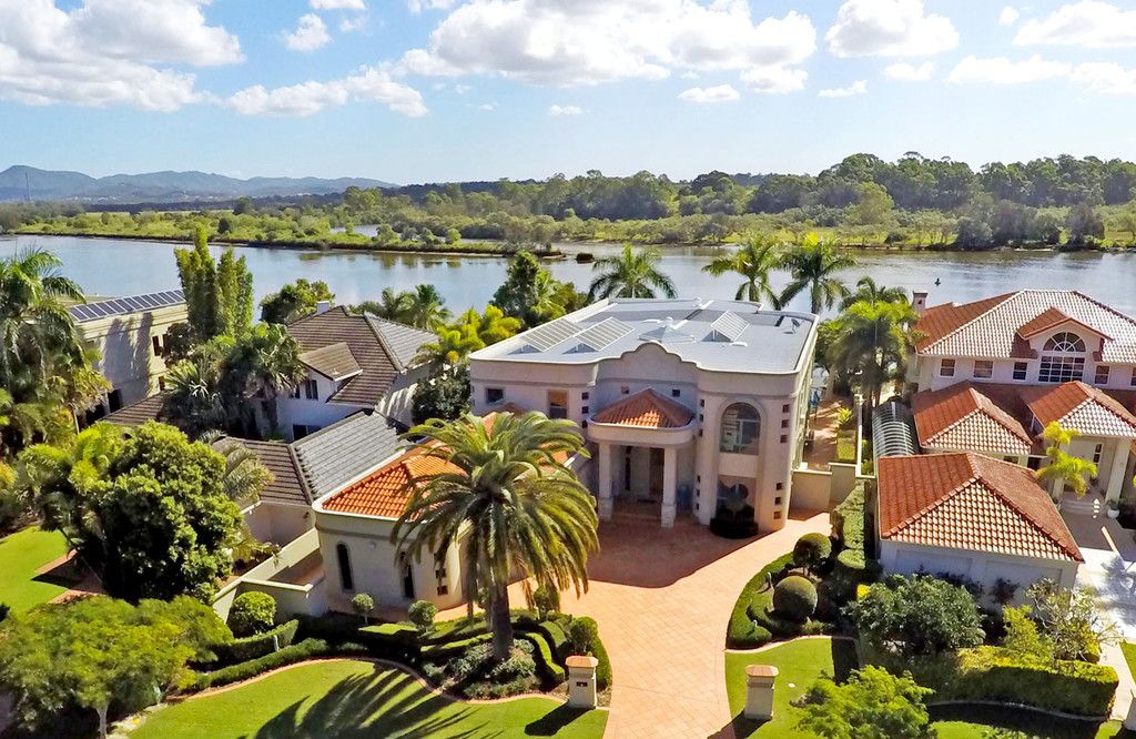 1012 Rosebank Way, Hope Island QLD 4212