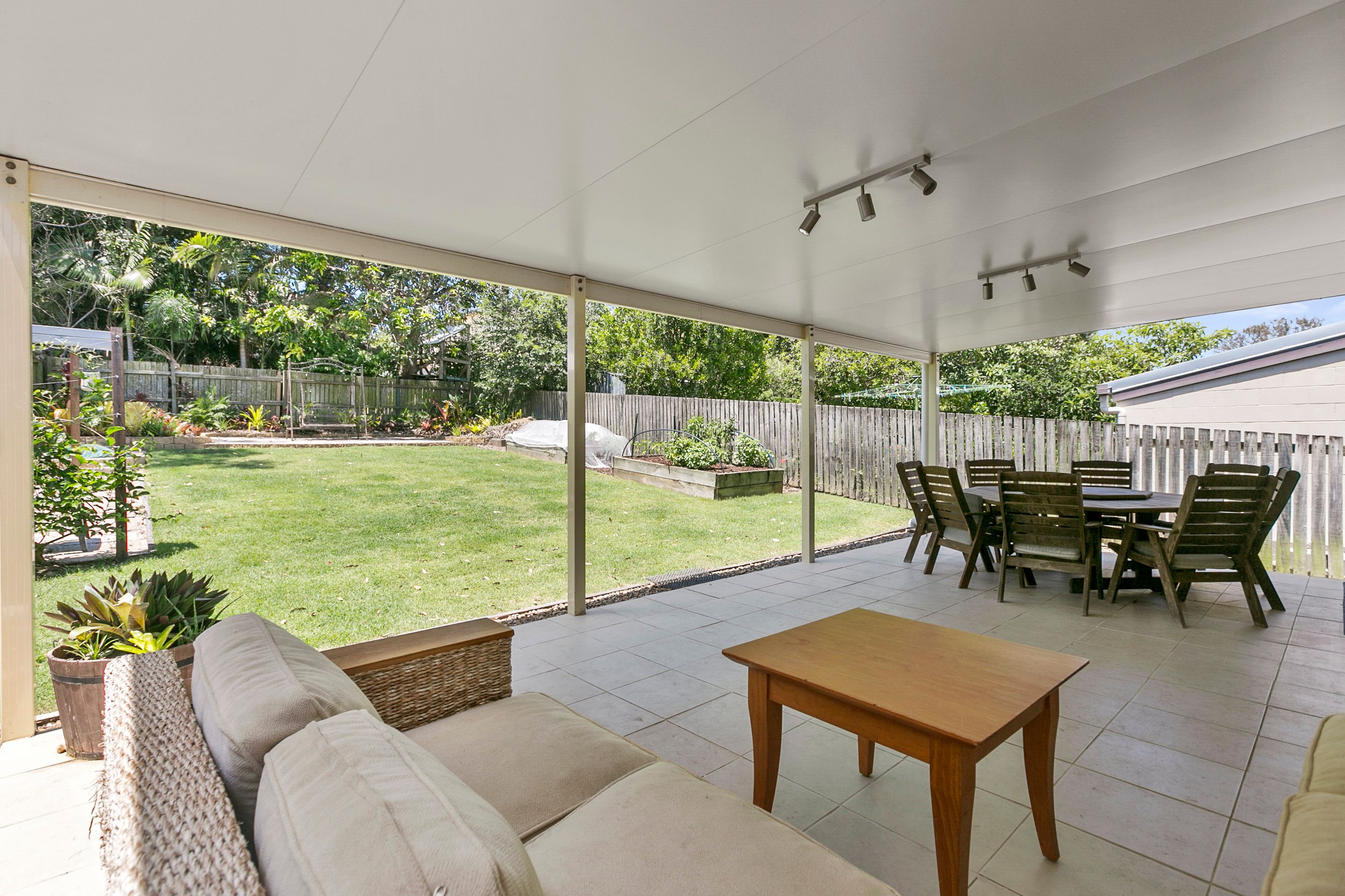 42 Woodville Place, Annerley, QLD 4103