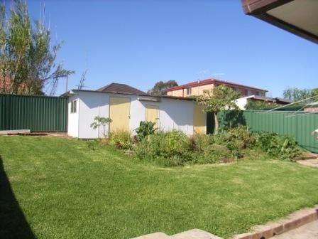 36 Throsby Street, FAIRFIELD HEIGHTS, NSW 2165