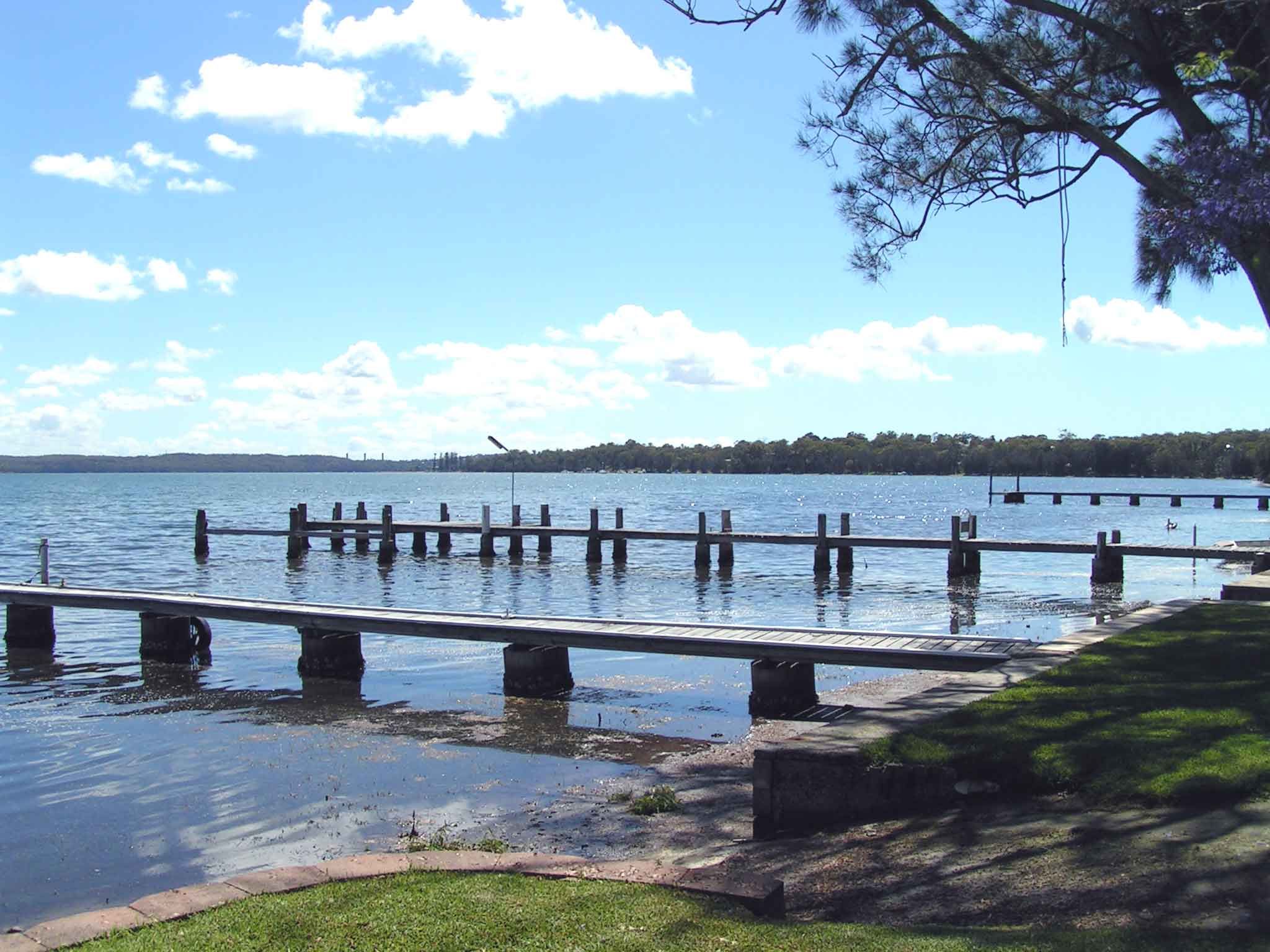 209 Grand Parade, Bonnells Bay, NSW 2264