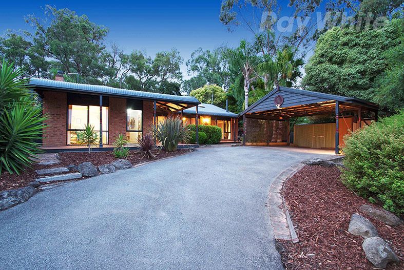 9 WAYCOTT Way, Mount Evelyn VIC 3796