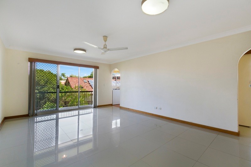 8/22 Waverley Road, Taringa, QLD 4068