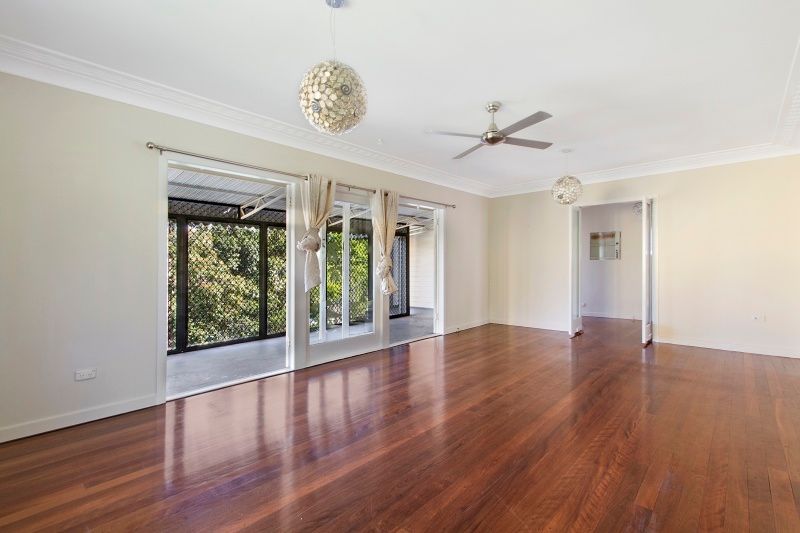 635 Moggill Road, Chapel Hill, QLD 4069