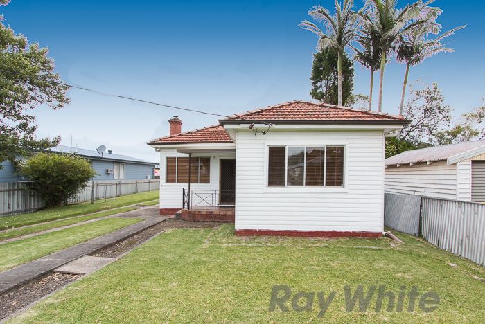 35 Englund Street, Birmingham Gardens, NSW 2287