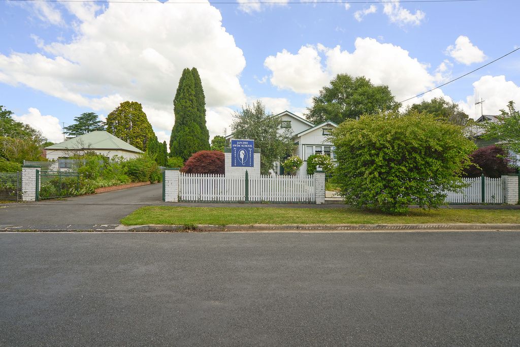 11 Victoria Street, Bowral, NSW 2576