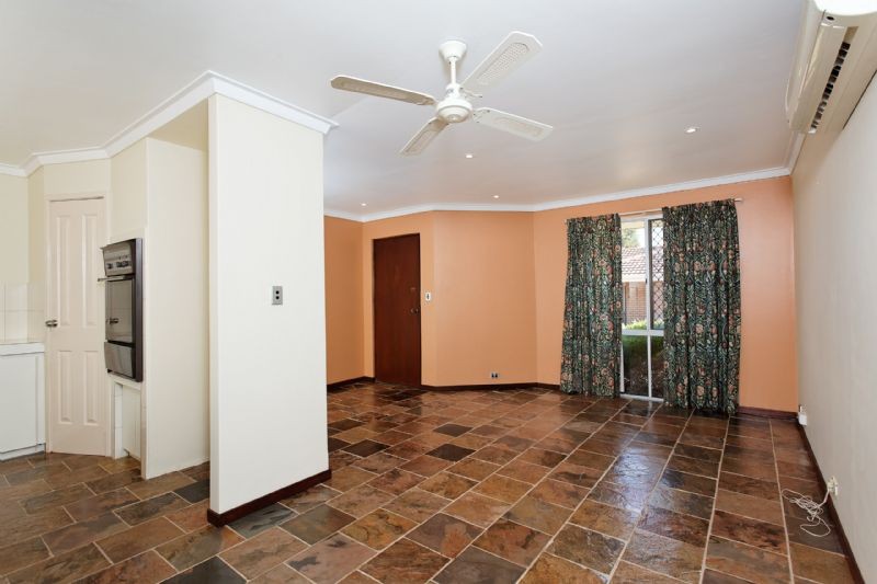 5/6-8 Pinewood Avenue, Kardinya, WA 6163