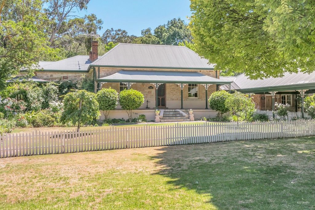 3 Blackhill Road, Houghton SA 5131