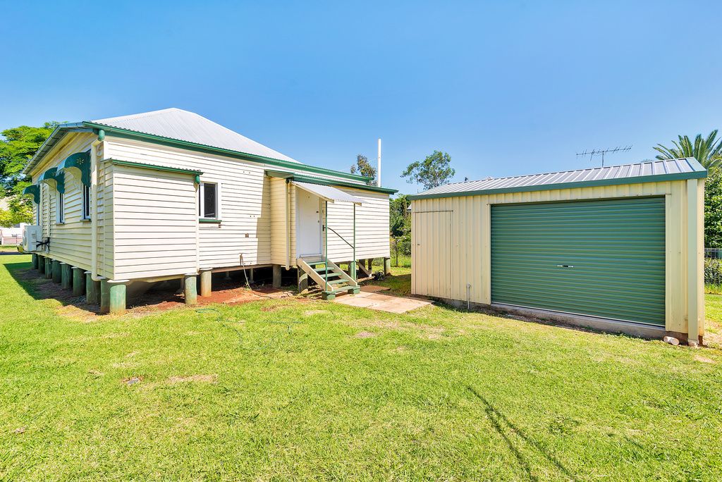 16 Bothwell Street, Newtown, QLD 4350