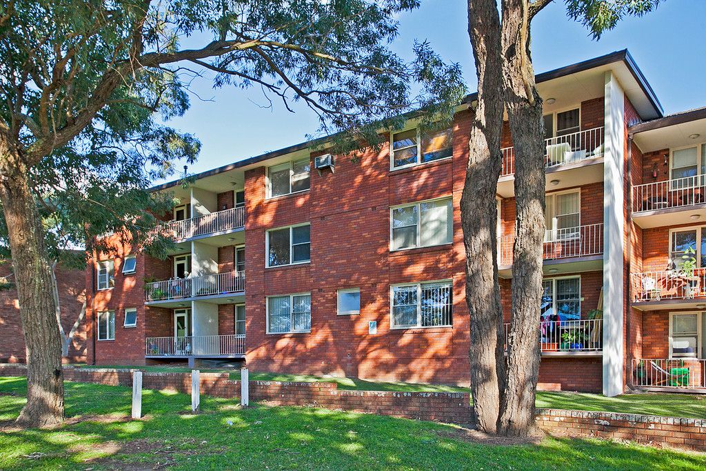 390 Port Hacking Road, Caringbah NSW 2229