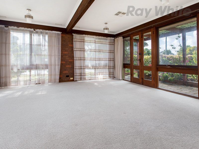 111 Eastbourne Road, Rosebud, VIC 3939