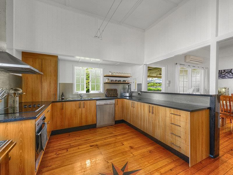 40 Strathmore Street, Kedron, QLD 4031
