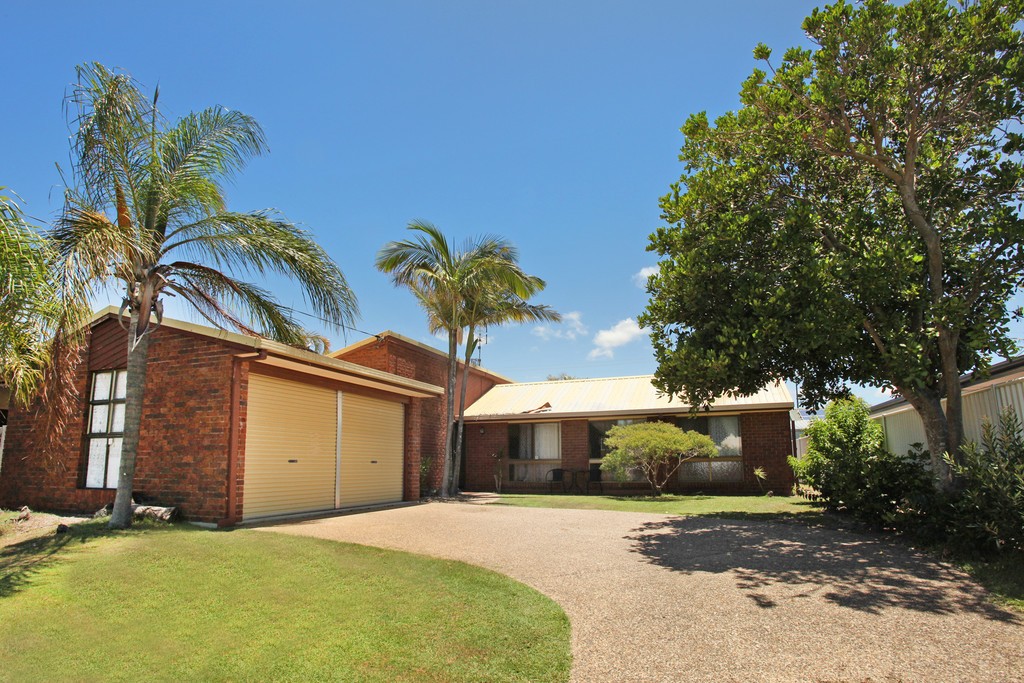 23 Kookaburra Crescent, Bokarina, QLD 4575