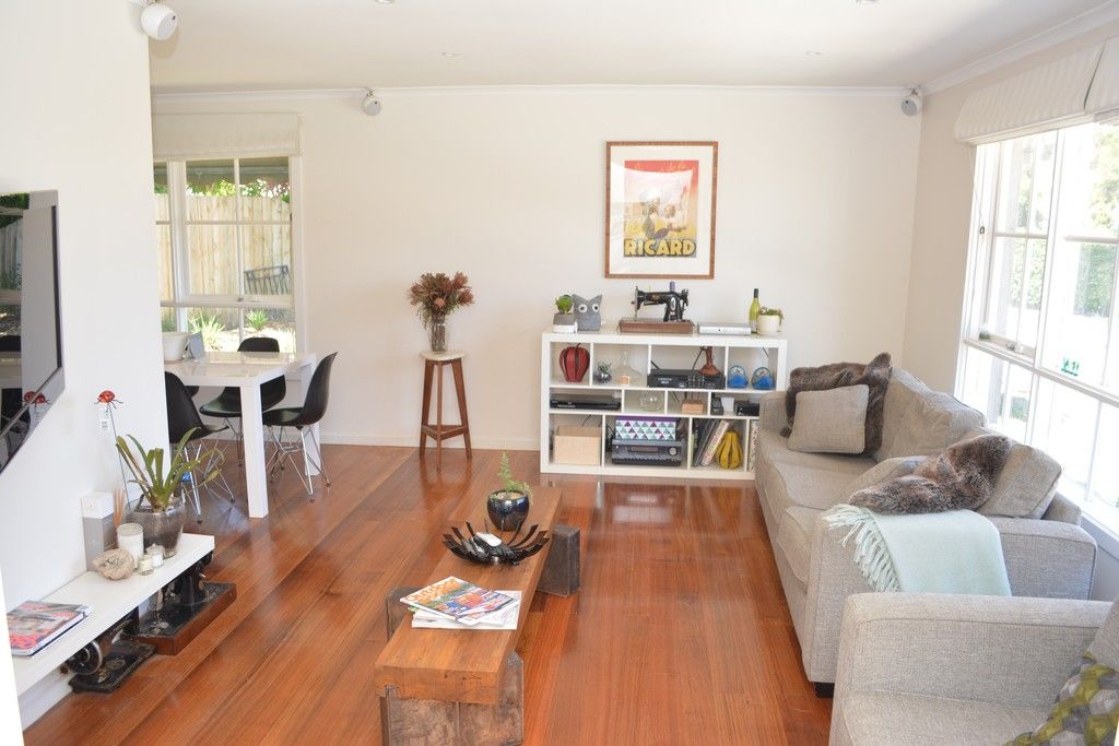 9 King Parade, Knoxfield, VIC 3180