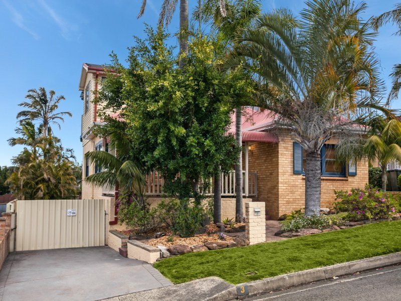 3 Henley Avenue, Wollongong, NSW 2500