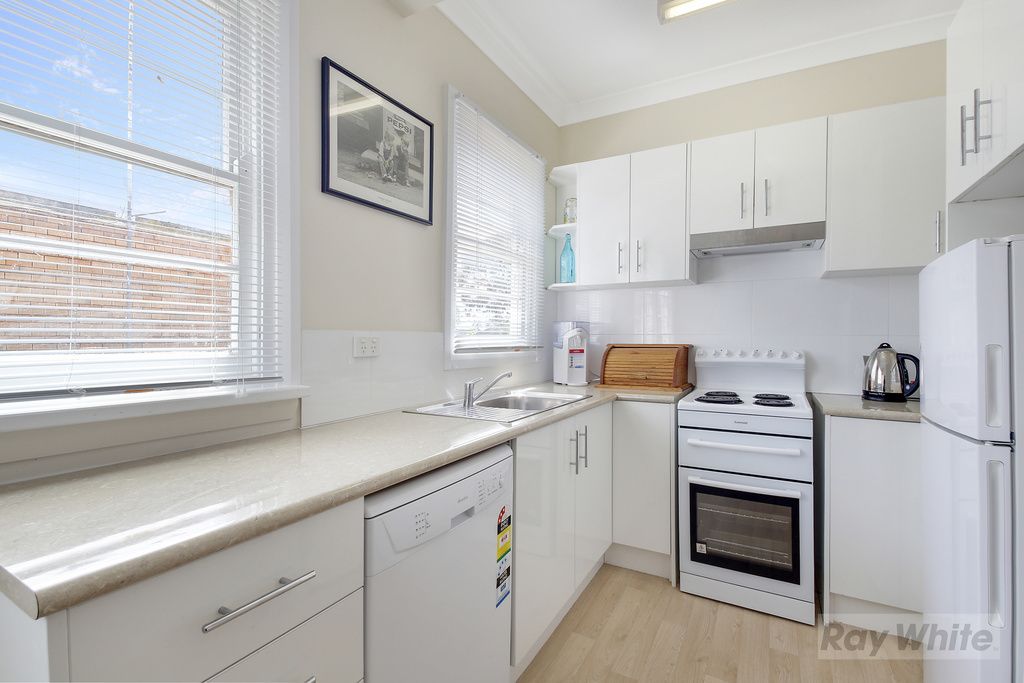 11 Robinson Street, Goulburn, NSW 2580