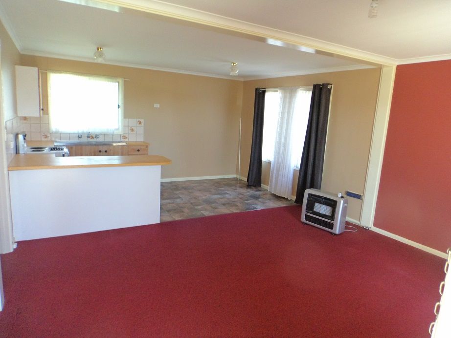 18 Fenwick Crescent, Goulburn, NSW 2580