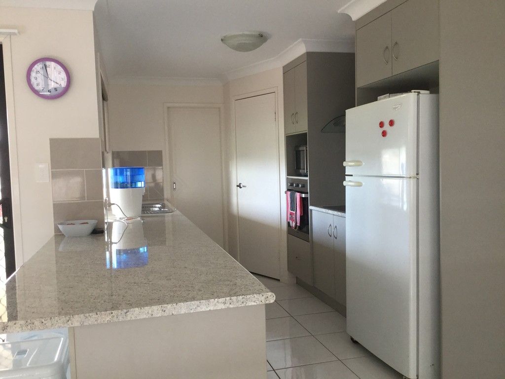 26 Riviera Way, Mulambin, QLD 4703