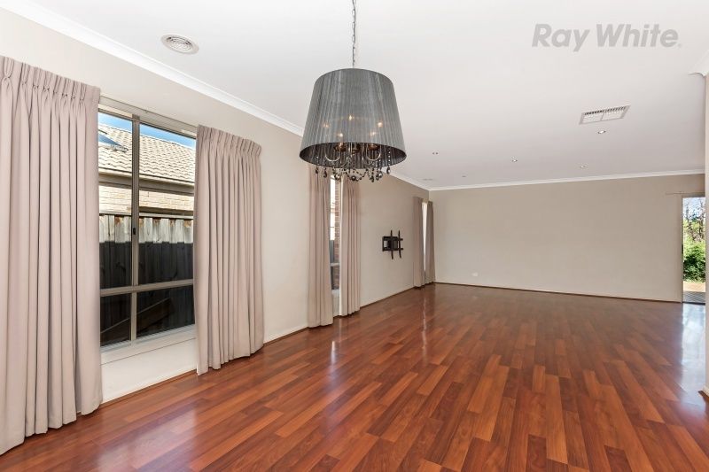 15 Viewgrand Rise, Lysterfield, VIC 3156