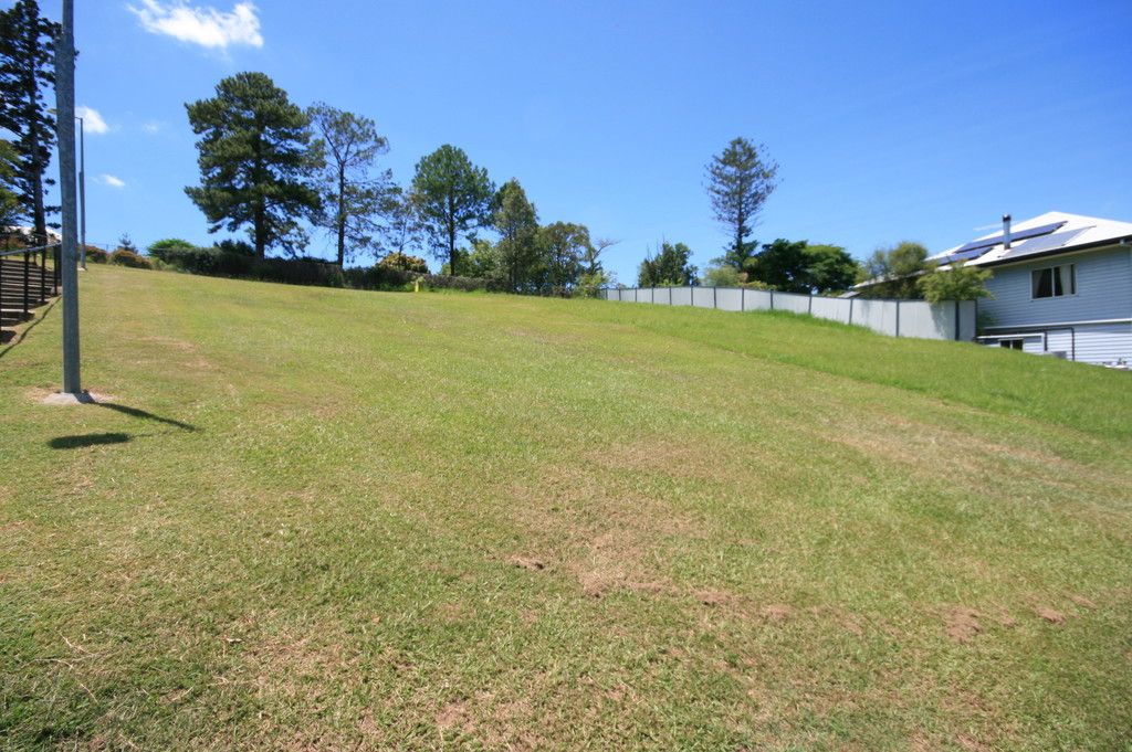 19 Valmadre Court, Petrie, QLD 4502