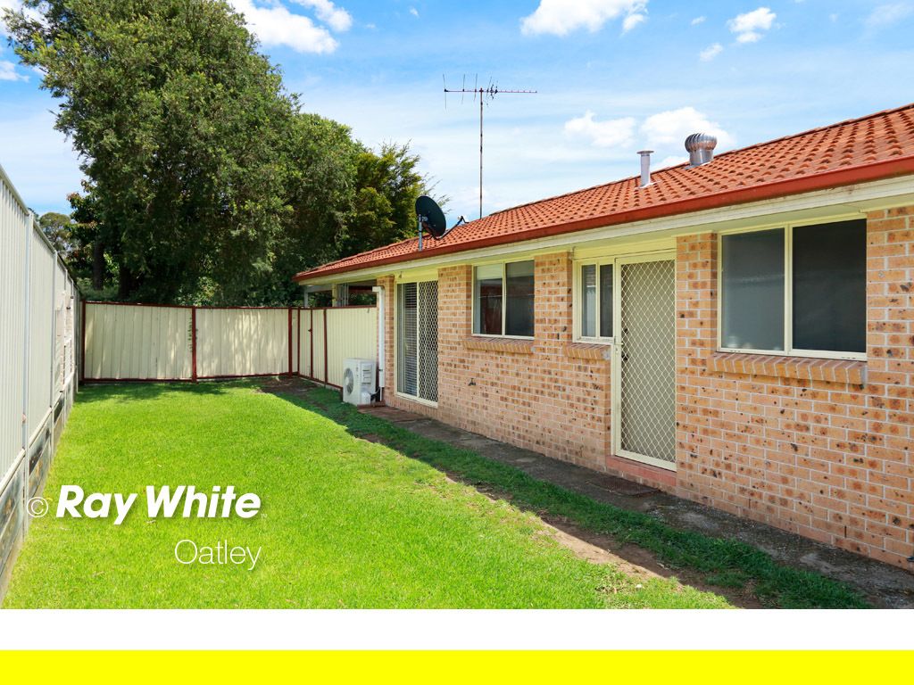 55a Henry Lawson Drive, Peakhurst, NSW 2210