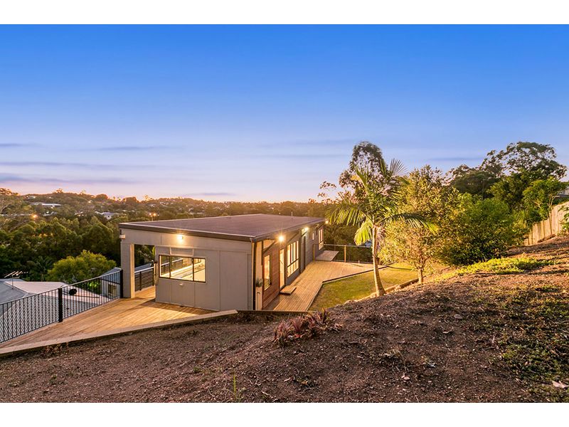59 Roseglen Street, Greenslopes, QLD 4120