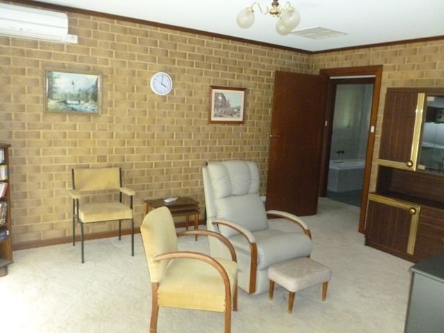 360 Main North Road, Clare, SA 5453