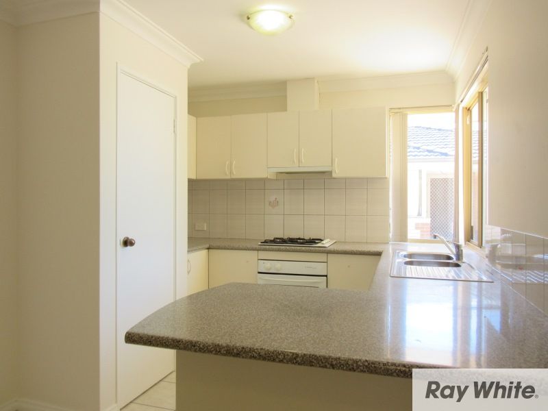 1/28 Stockman Way, Cannington, WA 6107