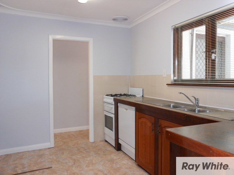9 Devon Way, Lynwood, WA 6147