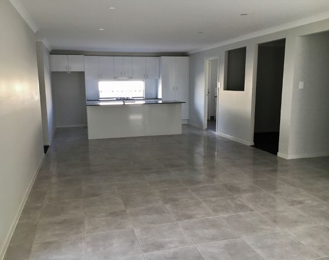 16 Voyager Street, Wadalba, NSW 2259