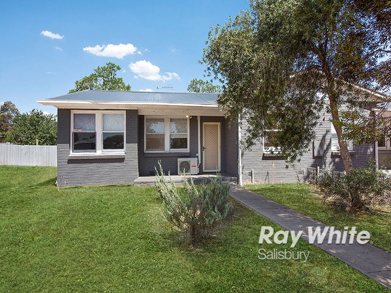 8 Chillingworth Road, Elizabeth East SA 5112